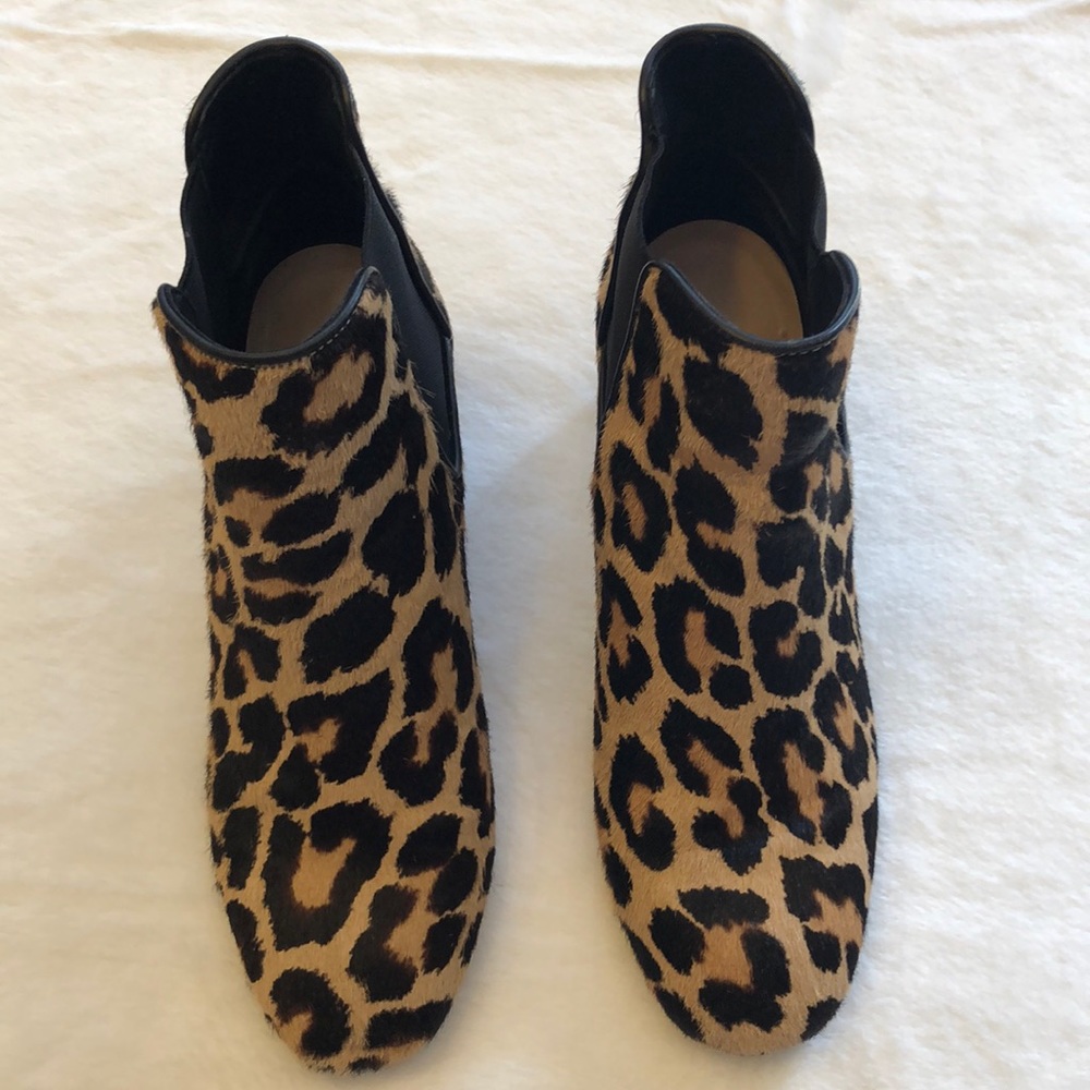 Kate Spade Leopard print Calf Hair Booties size 7.